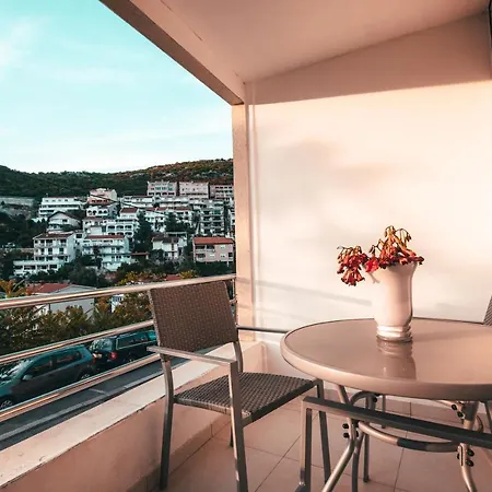 Lavanda アパート *